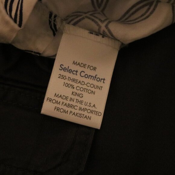 Select Comfort 250 thread count set of two pillowcases these are new - Picture 4 of 6